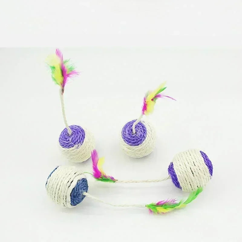 Sisal Scratching Ball Cat Toy (Random Color)