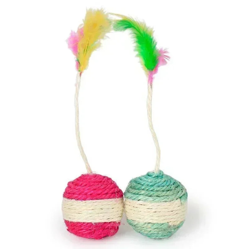 Sisal Scratching Ball Cat Toy (Random Color)