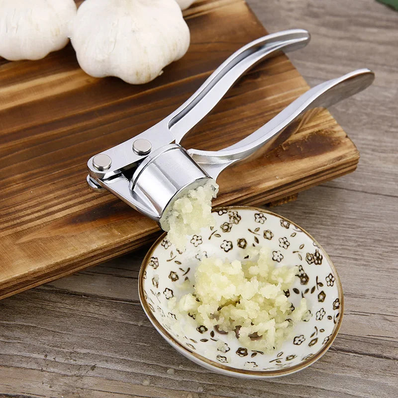 Stainless Steel Garlic Press – Manual Garlic Smasher & Mincer Tool